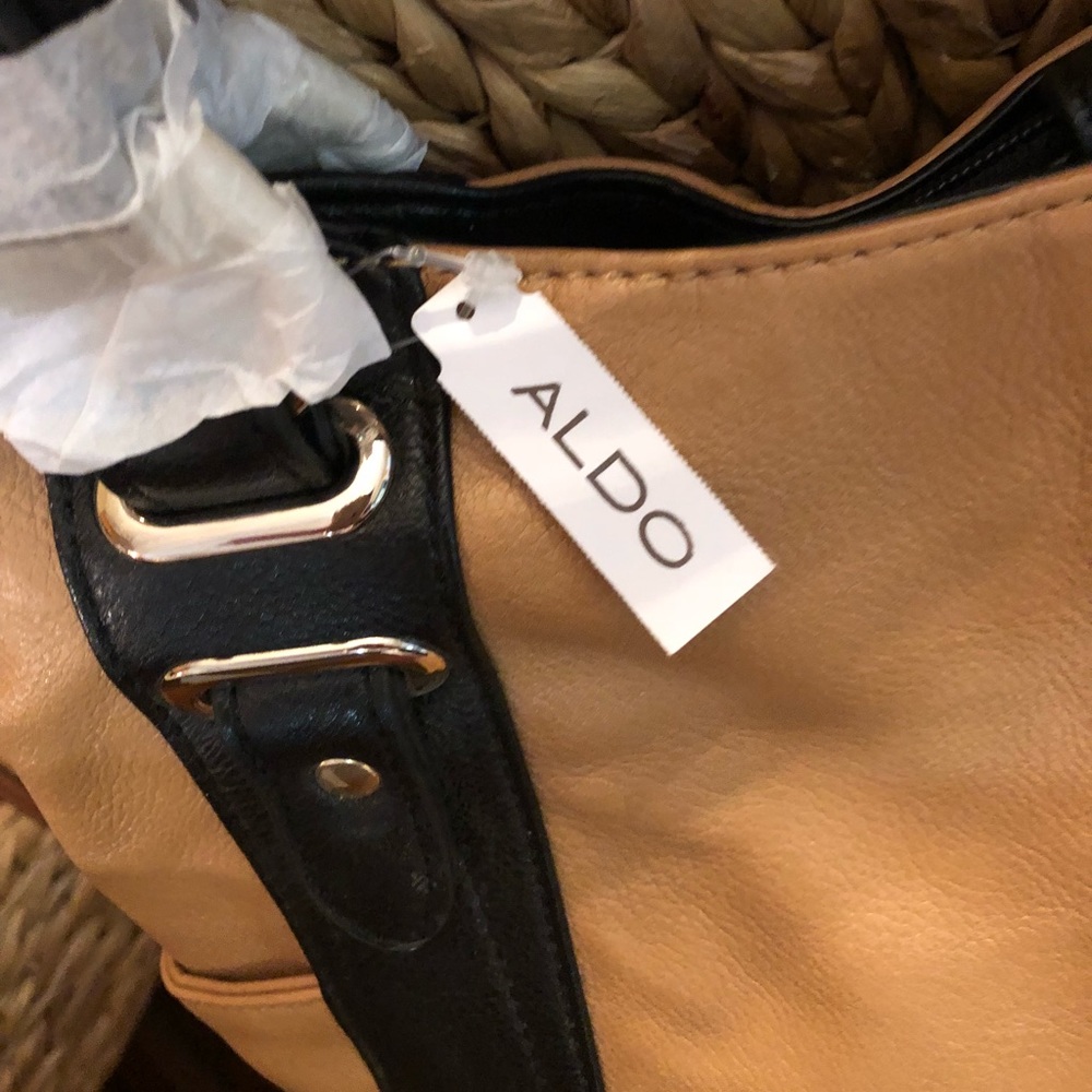 Black and Tan Aldo handbag - Picture 2 of 4